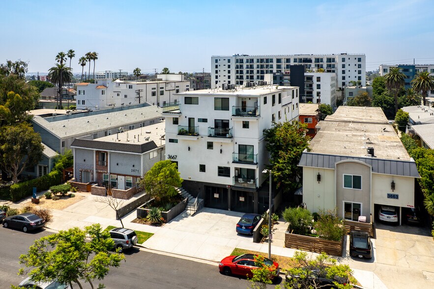 More Photos Of 3667 Mentone Ave, Los Angeles Multifamily For Sale