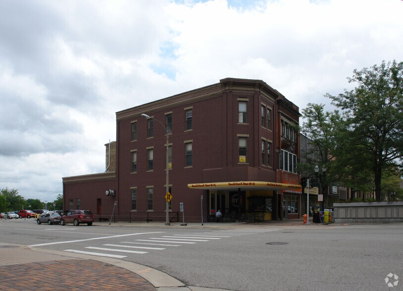 More Photos Of 301 S Washington Sq, Lansing Storefront For Lease