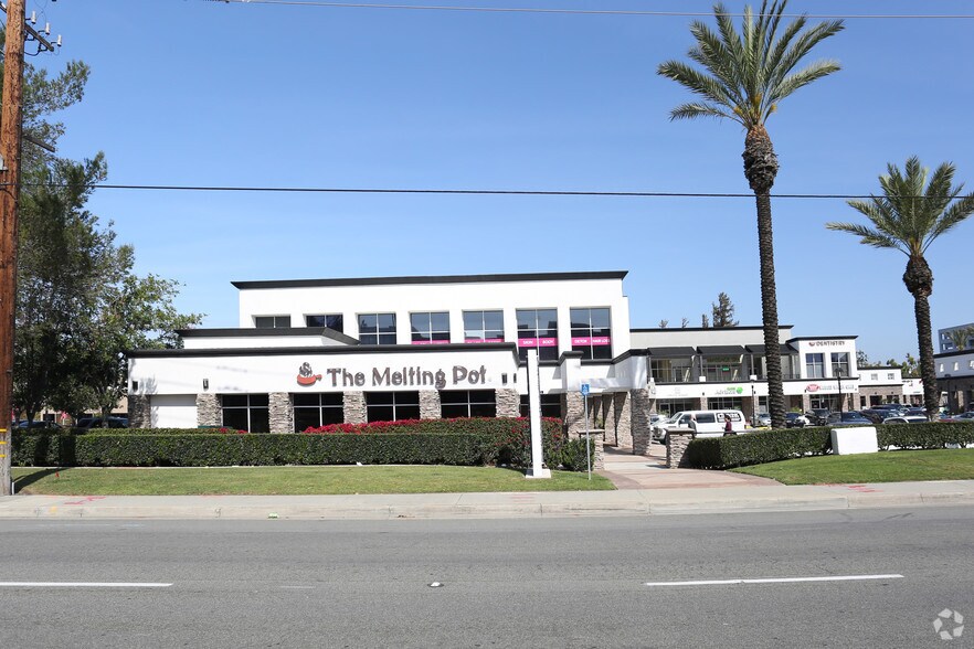 More Photos Of 2646 DuPont Dr, Irvine General Retail For Lease