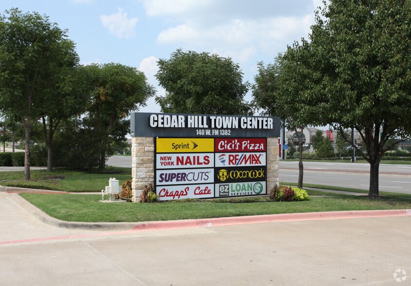 More Photos Of 642 Uptown Blvd, Cedar Hill Storefront Retail Office For Lease