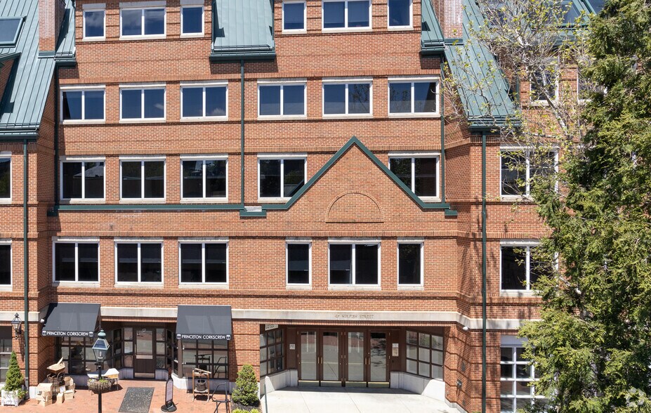 More Photos Of 47 Hulfish St, Princeton Office For Lease