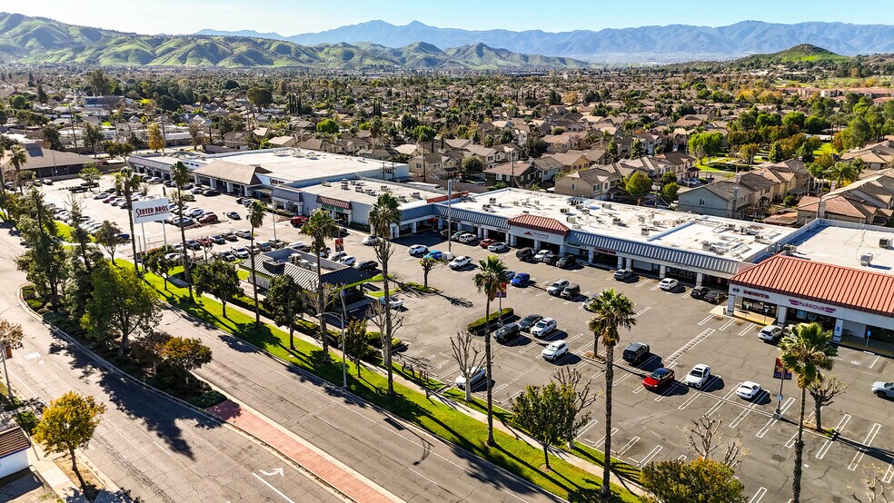 More Photos Of 4652-4822 La Sierra Ave, Riverside Unknown For Lease