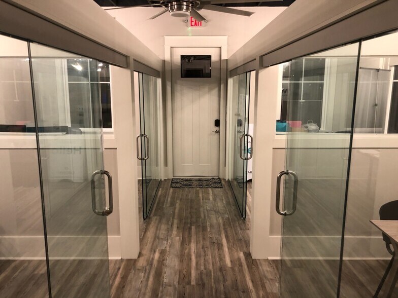 Primary Photo Of 1803 Curcor Dr, Gulfport Loft Creative Space For Lease