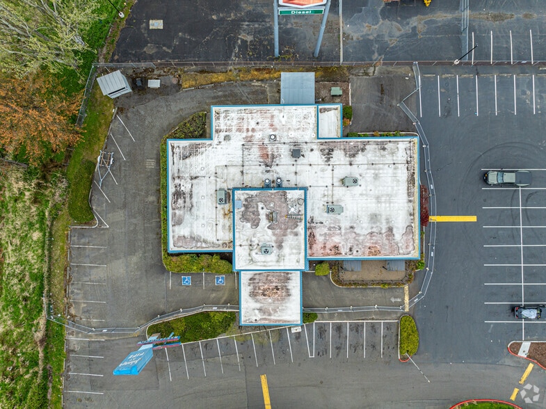 More Photos Of 5211 20th St E, Fife Restaurant For Sale