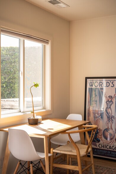 More Photos Of 4852 S Centinela Ave, Los Angeles Multifamily For Sale
