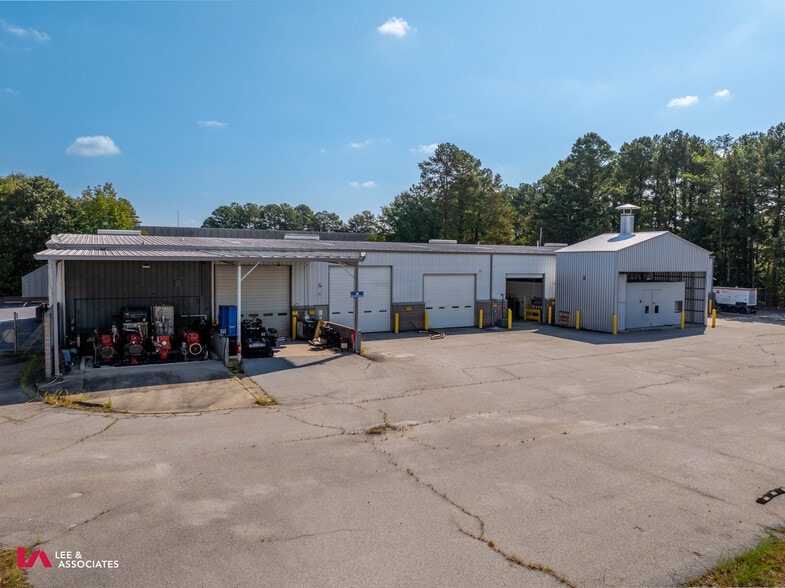More Photos Of 5145 Blalock Industrial Blvd, Atlanta Industrial For Lease