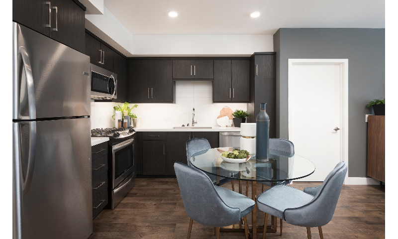 More Photos Of 75 W Walnut St, Pasadena Apartments For Lease