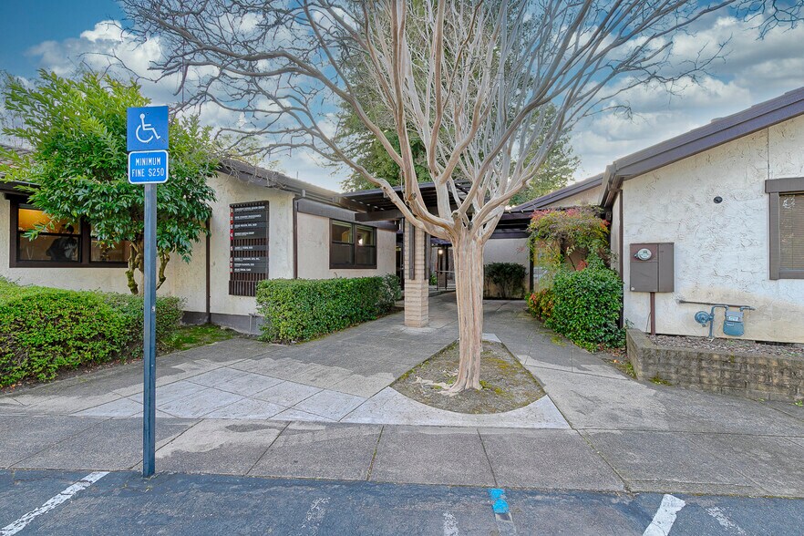 More Photos Of 4655 Hoen Ave, Santa Rosa Medical For Sale