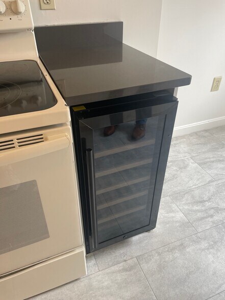 More Photos Of 8 9th St, Medford Apartments For Sale