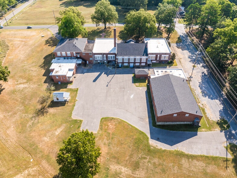 More Photos Of 1017 N Sanga Rd, Cordova Specialty For Sale