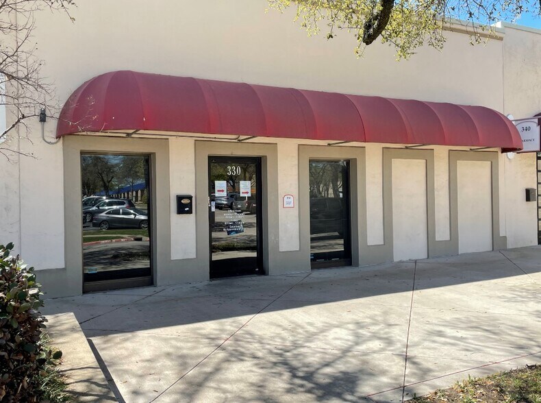 Primary Photo Of 3501 N Macarthur Blvd, Irving Medical For Sale