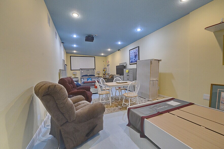 More Photos Of 6991 W Cardinal St, Homosassa Medical For Sale