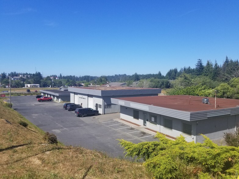 More Photos Of , Coos Bay Industrial For Sale