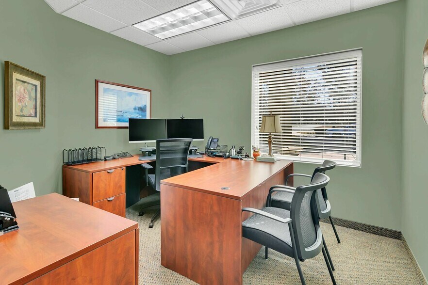 More Photos Of 1321 W Randol Mill Rd, Arlington Medical For Lease