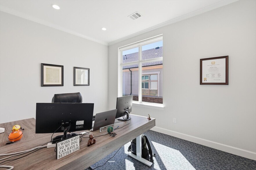 More Photos Of 3121 Bailey Dr, Fort Worth Office For Lease