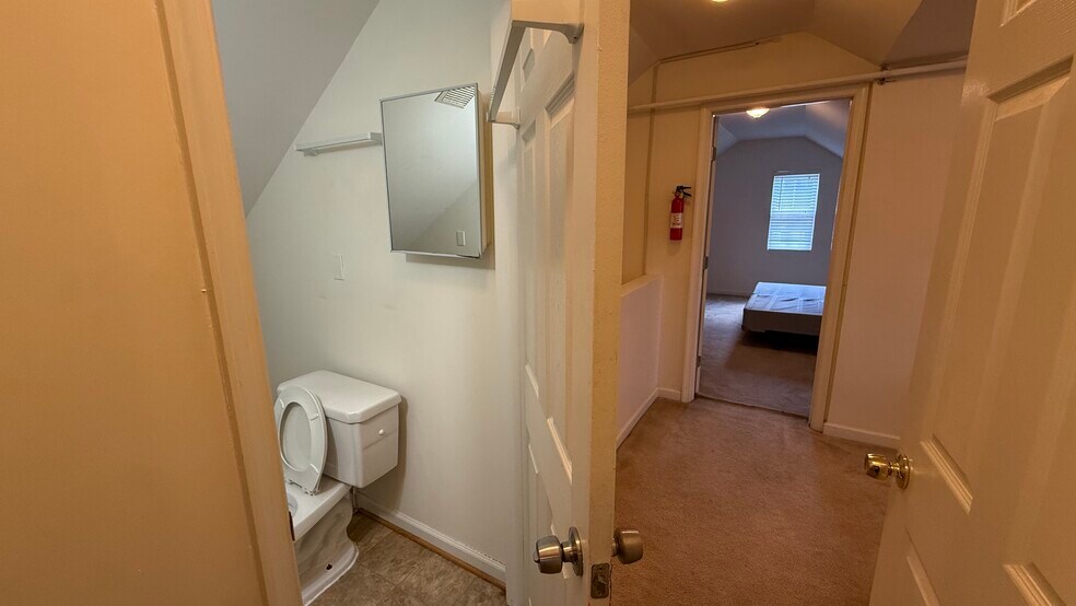 More Photos Of 5212 Astor Pl SE, Washington Assisted Living For Lease