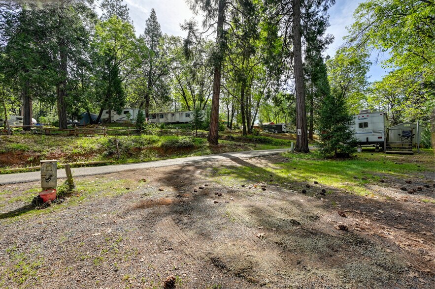 More Photos Of 245 S. Railroad Flat Rd, Rail Road Flat Manufactured Housing Mobile Home Park For Sale