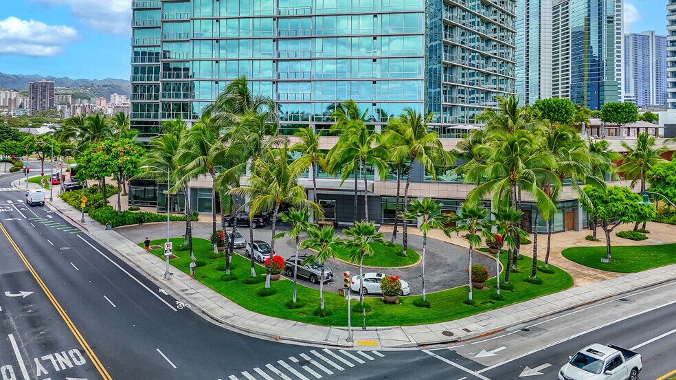 More Photos Of , Honolulu Multifamily For Sale