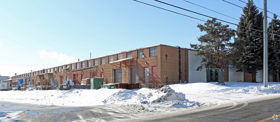 More Photos Of 125 Martin Ross Ave, Toronto Manufacturing For Lease