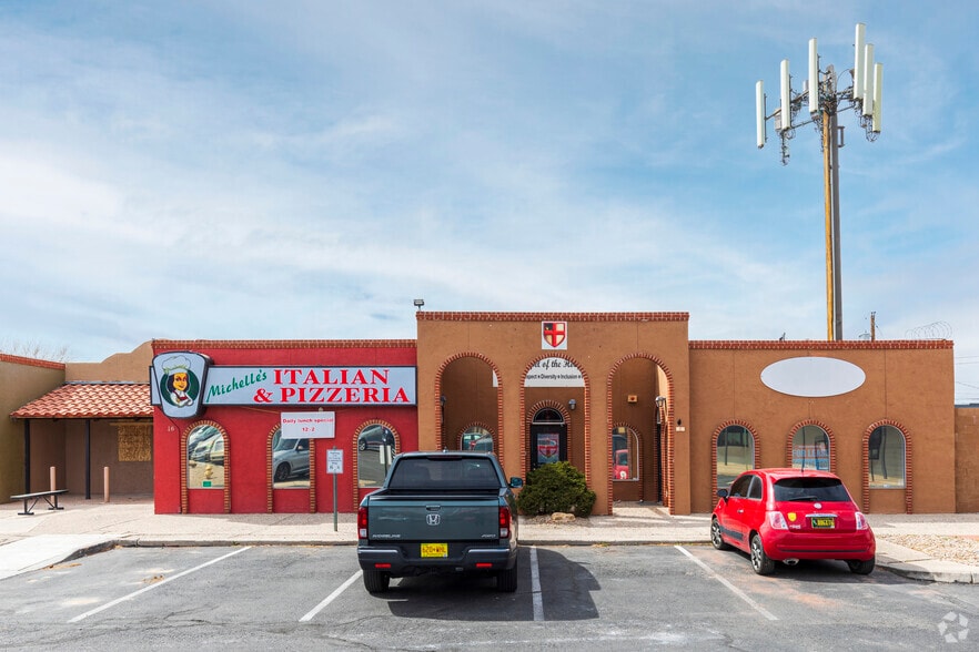 More Photos Of 3107 Eubank Blvd, Albuquerque Unknown For Lease