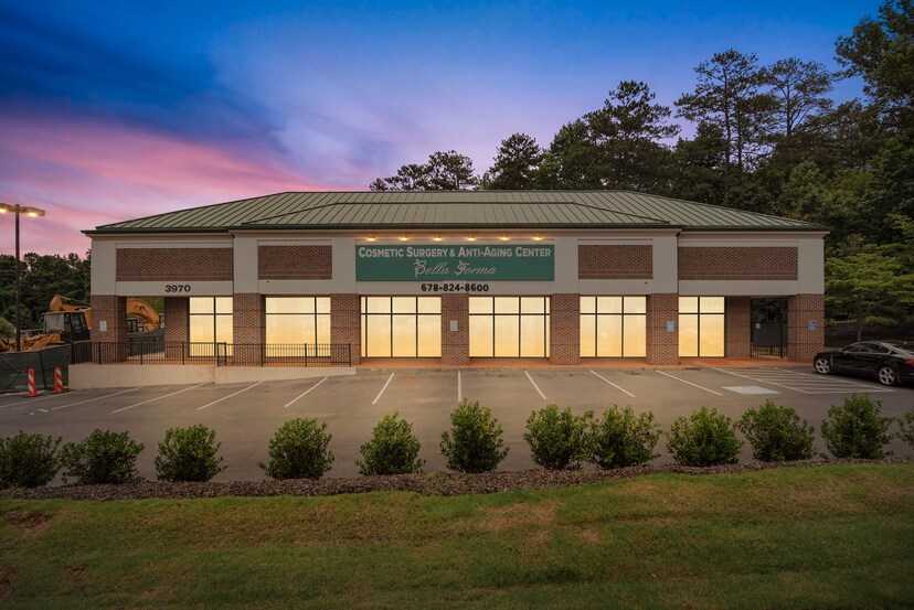 More Photos Of 3970 Rogers Bridge Rd, Duluth Office For Sale