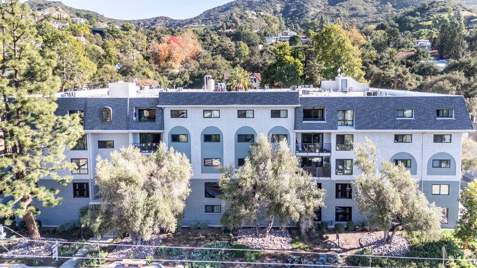 More Photos Of 1636 N Verdugo Rd, Glendale Apartments For Sale