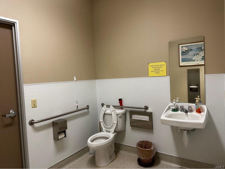 More Photos Of 132 Mission Ranch Blvd, Chico Office For Lease