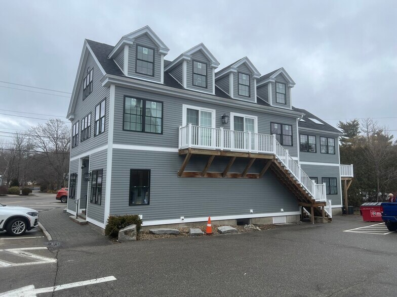 More Photos Of 226 York St, York Office For Lease