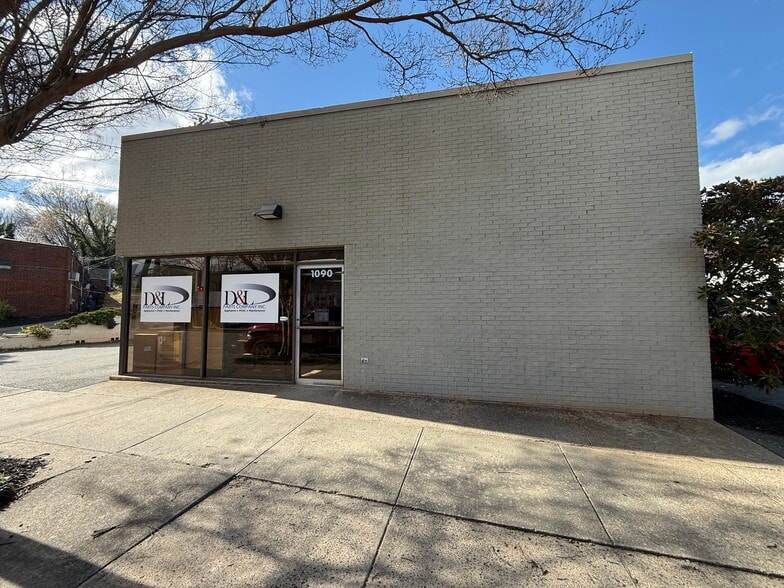 Primary Photo Of 1090 Burke St, Winston-Salem Freestanding For Lease