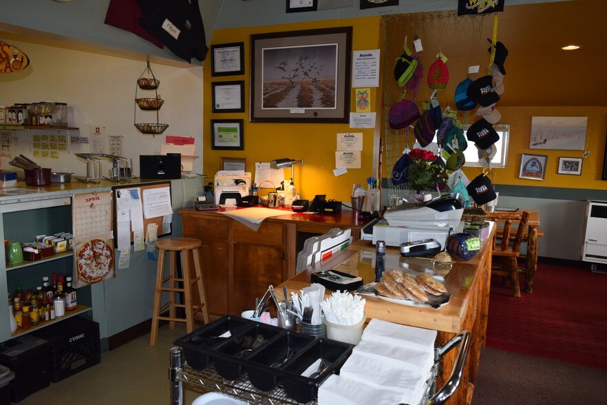 More Photos Of 15915 Sterling Hwy, Ninilchik Restaurant For Sale