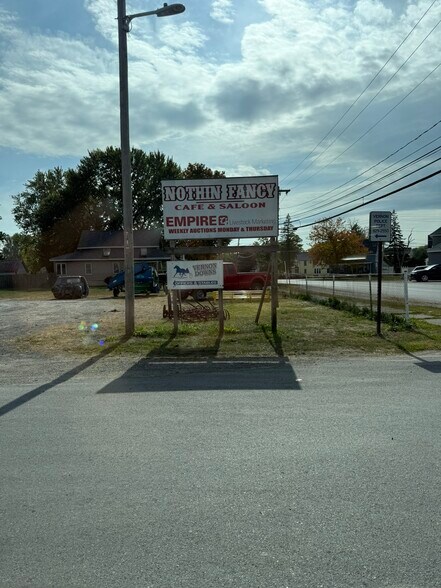 More Photos Of 10 Ruth St, Vernon General Retail For Sale