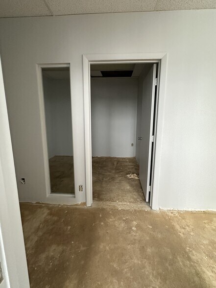 More Photos Of 2455 E Sunrise Blvd, Fort Lauderdale Loft Creative Space For Sale