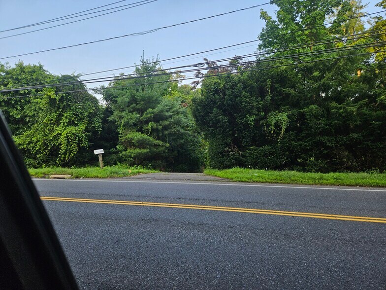 More Photos Of 1934 West St, Southington Land For Sale