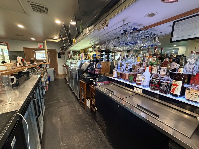More Photos Of 12227-12229 Seymour Rd, Grass Lake Restaurant For Sale