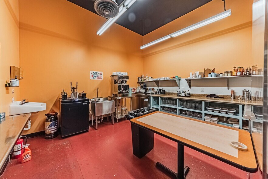 More Photos Of 443 N Commercial St, Trinidad Specialty For Sale