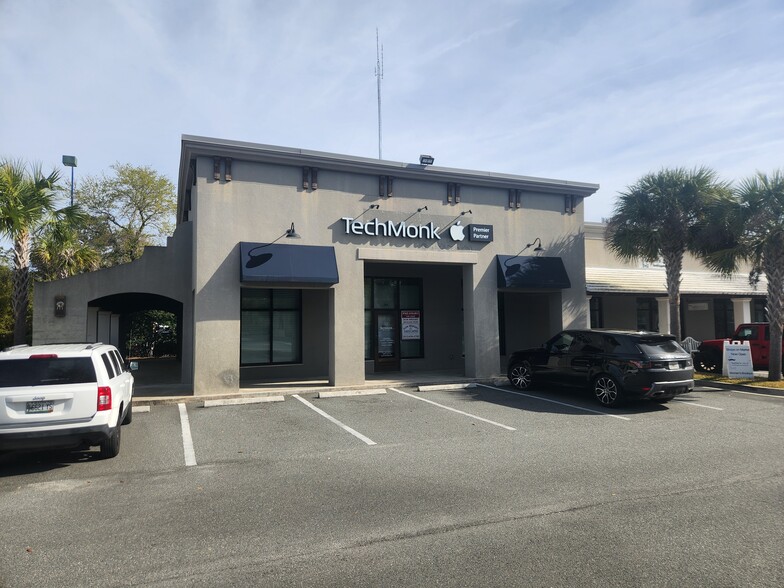 Primary Photo Of 116 Market St, Saint Simons Island General Retail For Lease