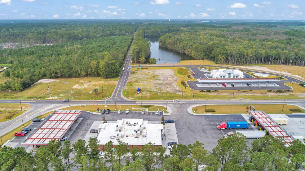 More Photos Of 2905 Little Neck Rd, Bloomingdale Land For Lease