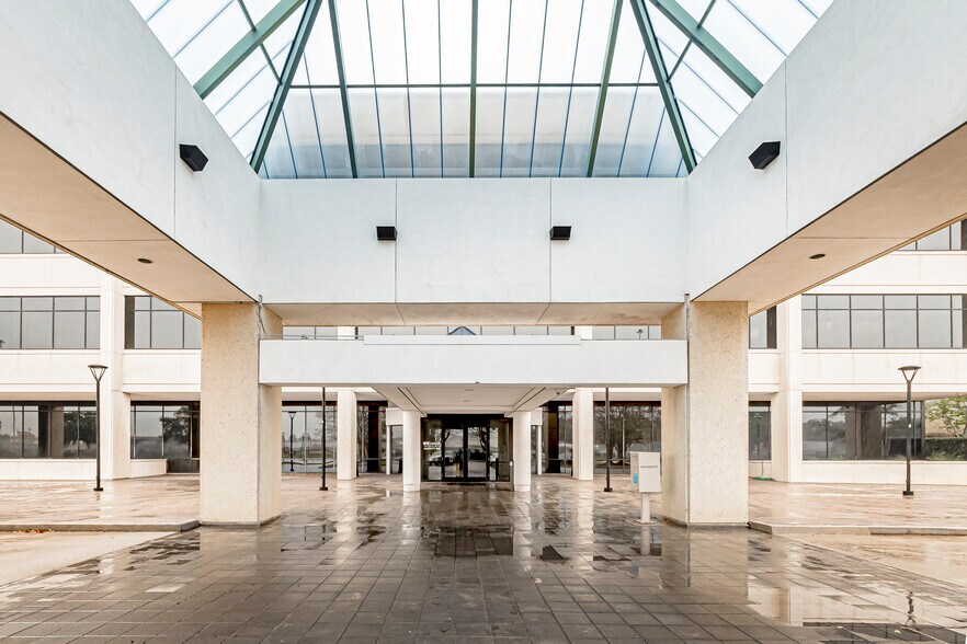 More Photos Of 5525 Reitz Ave, Baton Rouge Office For Lease