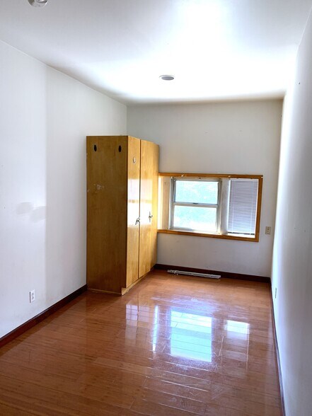 More Photos Of 125 Stratford Ave, Pittsburgh Apartments For Sale