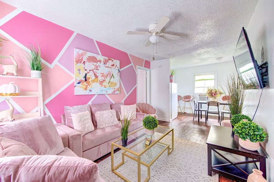 More Photos Of 2917-2919 Ashley St, Houston Apartments For Sale