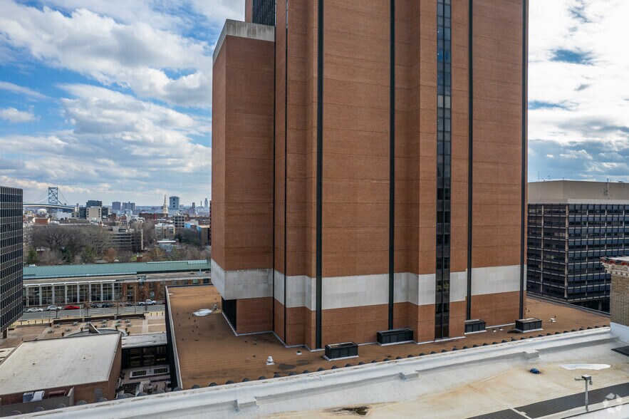 More Photos Of 701 Market St, Philadelphia Telecom Hotel Data Hosting For Lease