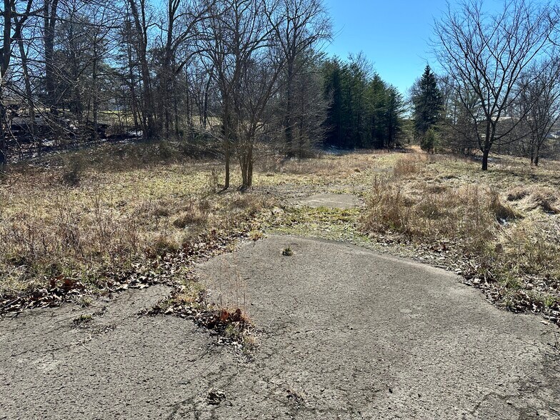 Primary Photo Of 225 Woodside Dr, Radcliff Manufactured Housing Mobile Home Park For Sale