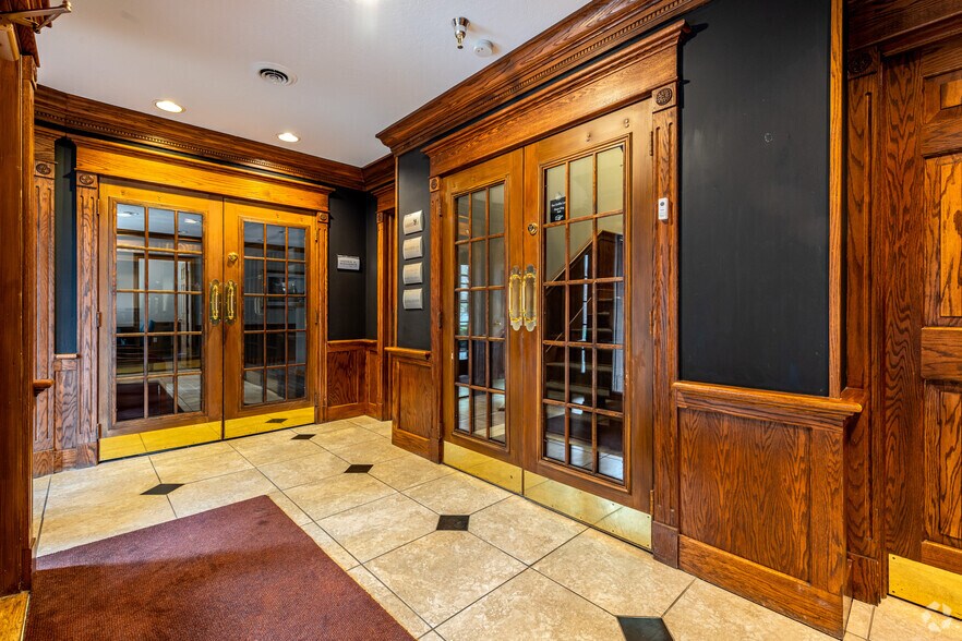 More Photos Of 4051 Whipple Ave NW, North Canton Coworking Space