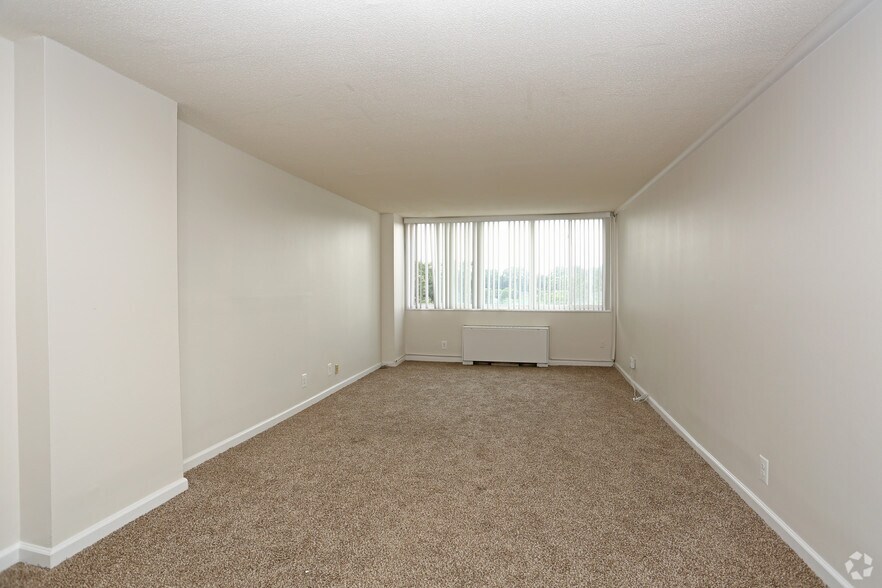 More Photos Of 3901 Suitland Rd, Suitland Apartments For Sale
