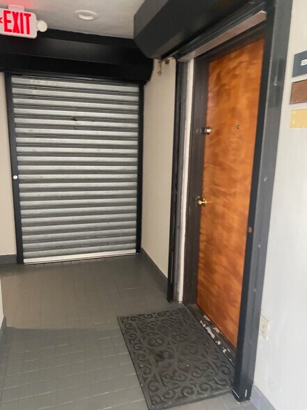 More Photos Of 2350 Coral Way, Coral Gables Medical For Sale