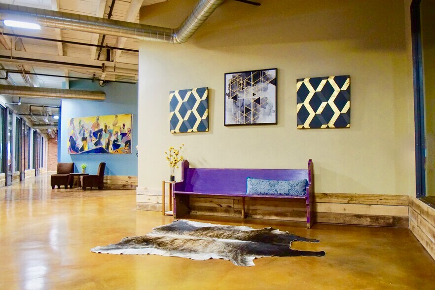 More Photos Of 1501 Burlington St, North Kansas City Warehouse For Lease