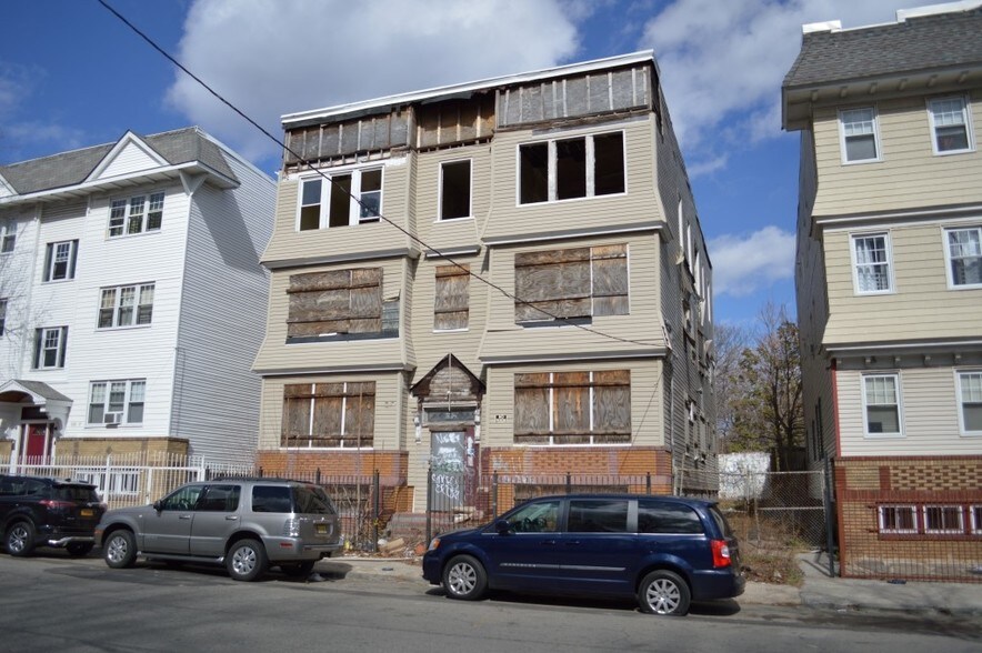 More Photos Of 945-949 Clinton Ave, Irvington Storefront Retail Residential For Lease