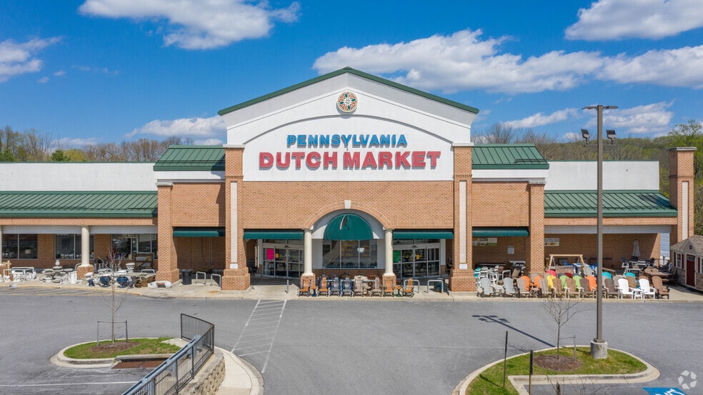 More Photos Of 11121 York Rd, Hunt Valley General Retail For Lease