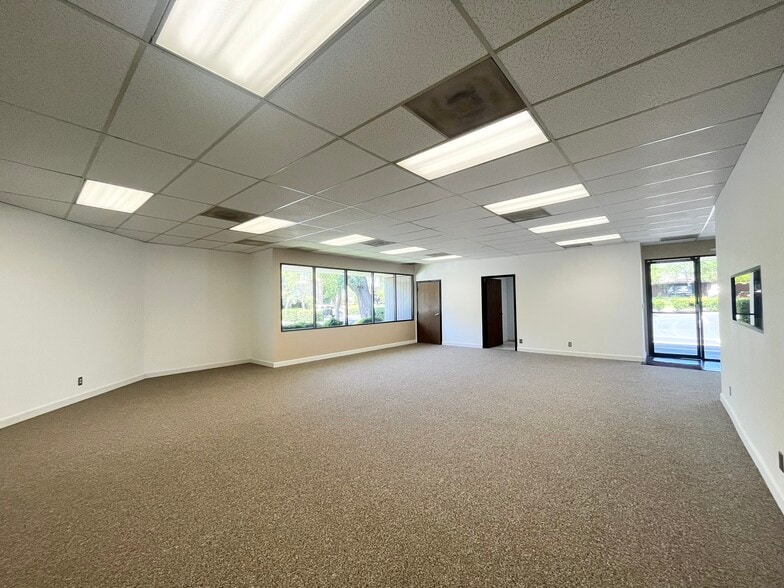 More Photos Of 7840 Madison Ave, Fair Oaks Office For Sale