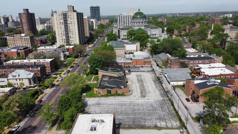 More Photos Of 4359 Lindell Blvd, Saint Louis Office For Sale